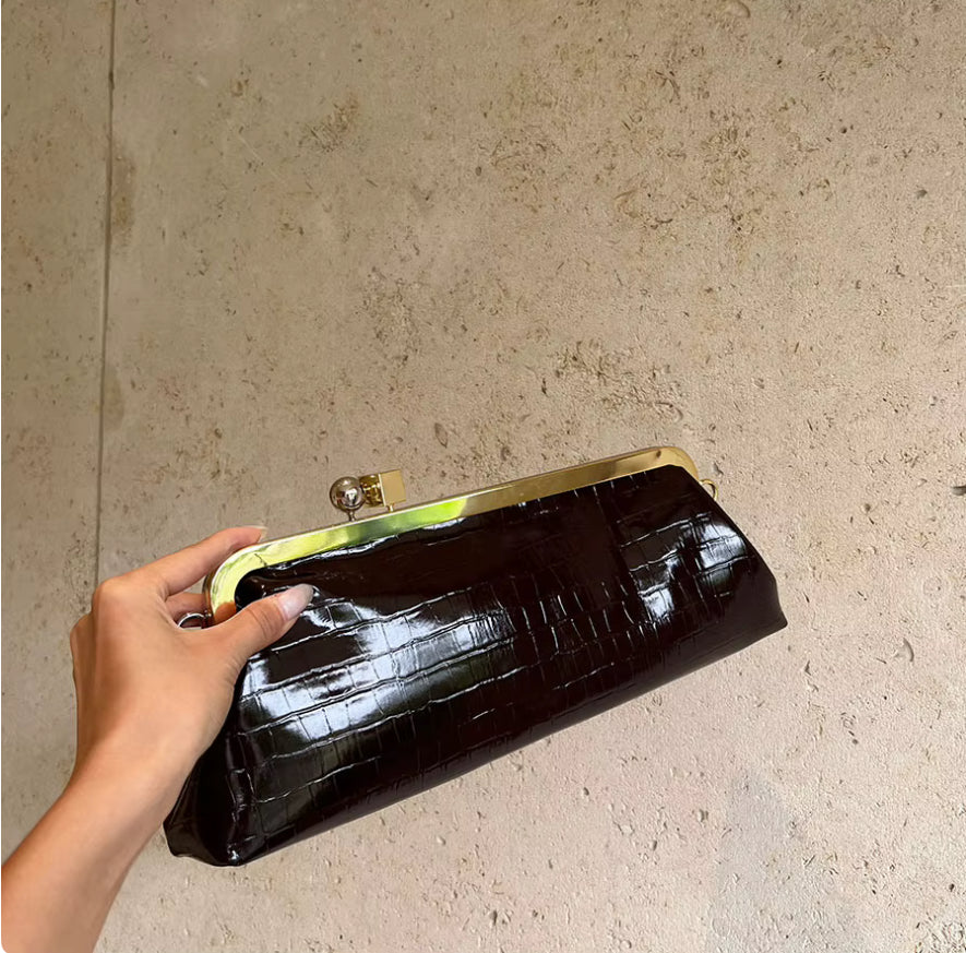 Joan Clutch - Espresso